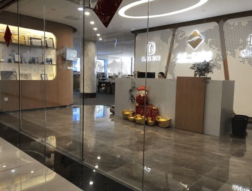 海口年會盛大啟幕，后市場精品服務(wù)企業(yè)閃耀2021中國汽車流通行業(yè)年會暨博覽會